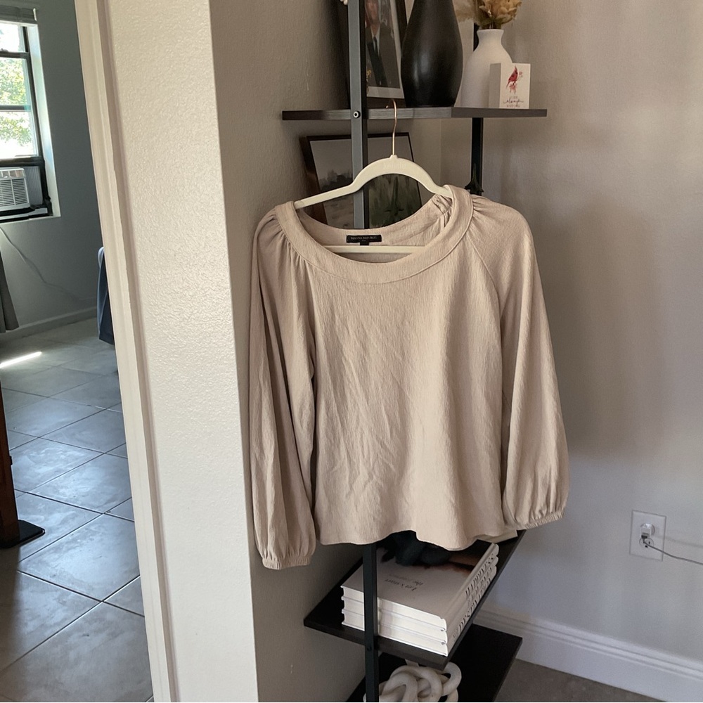 Women's Cream Top